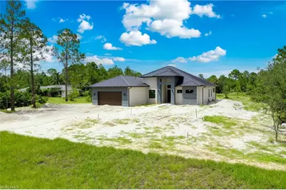 2481 24th Ave NE, Naples, FL 34120 - Photo 2