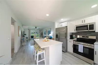 16881 Davis Rd #716, Fort Myers, FL 33908 - Photo 2