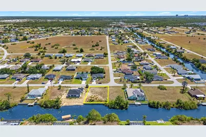 1820 NE 19th Ave, Cape Coral, FL 33909 - Photo 8