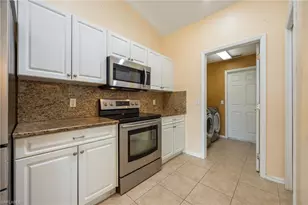 302 NE 24th Ave, Cape Coral, FL 33909 - Photo 12