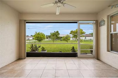 302 NE 24th Ave, Cape Coral, FL 33909 - Photo 28