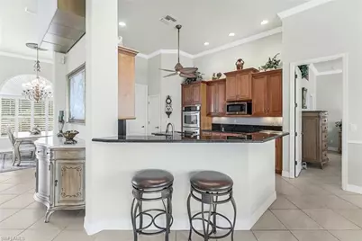 1911 SE 35th St, Cape Coral, FL 33904 - Photo 12