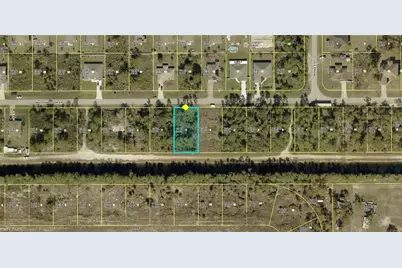 483 Willowbrook Dr, Lehigh Acres, FL 33972 - Photo 2