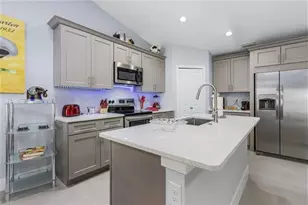 1333 NE 15th Ln, Cape Coral, FL 33909 - Photo 24