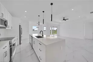 1523 NE 19th Ave, Cape Coral, FL 33909 - Photo 8