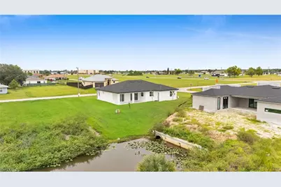 1523 NE 19th Ave, Cape Coral, FL 33909 - Photo 36