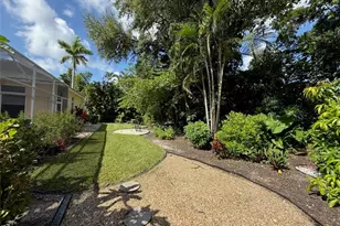 11279 Longshore Way W, Naples, FL 34119 - Photo 20