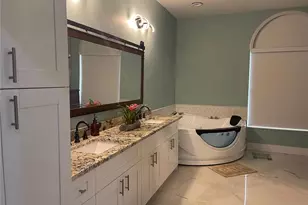 11279 Longshore Way W, Naples, FL 34119 - Photo 8