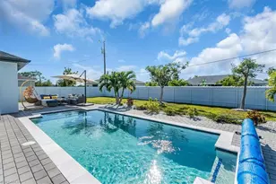 116 SE 5th Pl, Cape Coral, FL 33990 - Photo 30