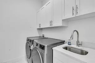 116 SE 5th Pl, Cape Coral, FL 33990 - Photo 26