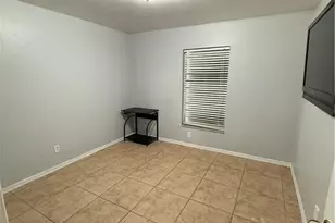 111 Kismet Pkwy E, Cape Coral, FL 33909 - Photo 10