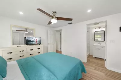 5481 Oak Ridge Ave, Fort Myers Beach, FL 33931 - Photo 12