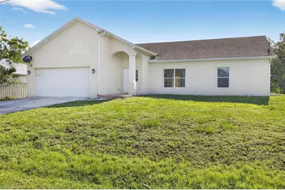 1402 Acacia Ave, Lehigh Acres, FL 33972 - Photo 2