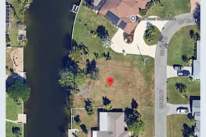 404 SE 9th Pl, Cape Coral, FL 33990 - Photo 2