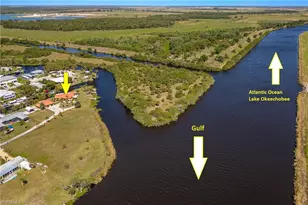 1107 E Anchor Ln, Moore Haven, FL 33471 - Photo 2