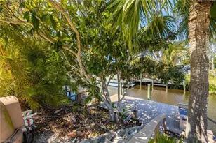 1107 E Anchor Ln, Moore Haven, FL 33471 - Photo 32