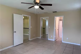 205 NE 9th Ct, Cape Coral, FL 33909 - Photo 12