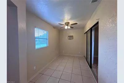 205 NE 9th Ct, Cape Coral, FL 33909 - Photo 20