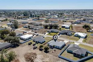 4305 NE 20th Pl, Cape Coral, FL 33909 - Photo 32