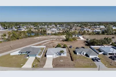 4305 NE 20th Pl, Cape Coral, FL 33909 - Photo 26