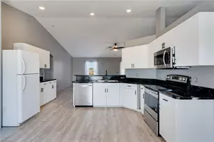 4305 NE 20th Pl, Cape Coral, FL 33909 - Photo 2