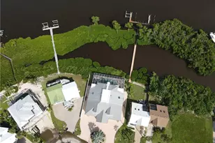 21523 Indian Bayou Dr, Fort Myers Beach, FL 33931 - Photo 6