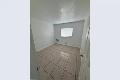 2452 Stella St #102, Fort Myers, FL 33901 - Photo 2