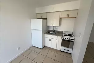 2452 Stella St, Fort Myers, FL 33901 - Photo 6