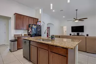 2720 NW 17th Pl, Cape Coral, FL 33993 - Photo 8