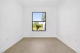 333 Pinehurst Ave, Lehigh Acres, FL 33974 - Photo 20