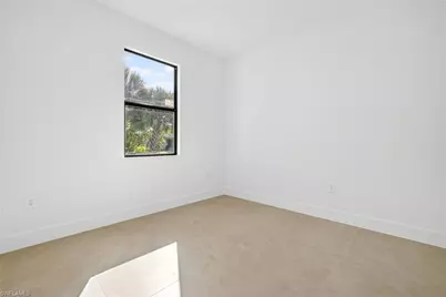 333 Pinehurst Ave, Lehigh Acres, FL 33974 - Photo 22