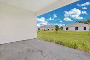 208 Pembroke St, Lehigh Acres, FL 33974 - Photo 28