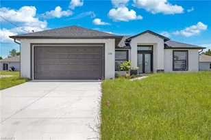 208 Pembroke St, Lehigh Acres, FL 33974 - Photo 2