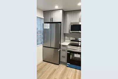 2828 Jackson St #I3, Fort Myers, FL 33901 - Photo 2