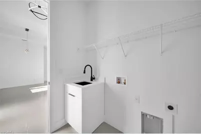 3102 Douglas Ave S, Lehigh Acres, FL 33976 - Photo 10