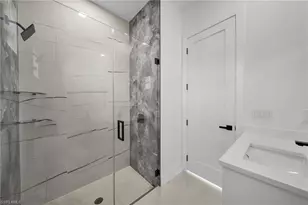 3102 Douglas Ave S, Lehigh Acres, FL 33976 - Photo 22