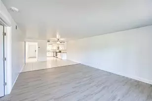 10022 Oxfordshire Ln, Fort Myers, FL 33908 - Photo 10