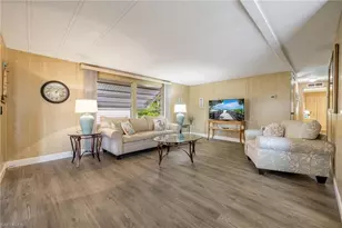 101 Elise Dr, Fort Myers, FL 33908 - Photo 10