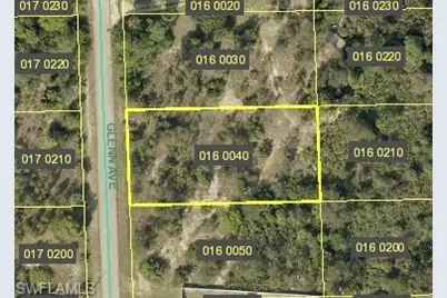 916 Glenn Ave, Lehigh Acres, FL 33972 - Photo 1