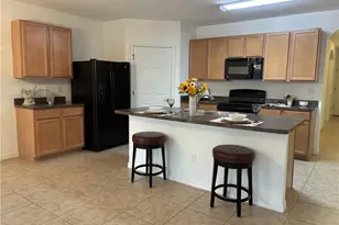 2301 SW 38th Terrace, Cape Coral, FL 33914 - Photo 6