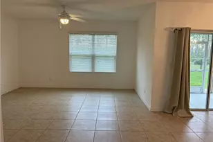 2301 SW 38th Terrace, Cape Coral, FL 33914 - Photo 10