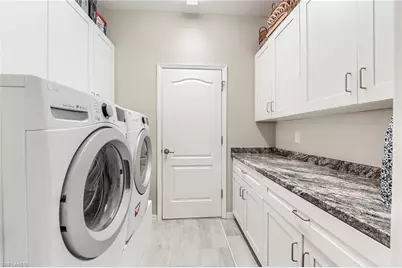 10304 Livorno Dr, Fort Myers, FL 33913 - Photo 46