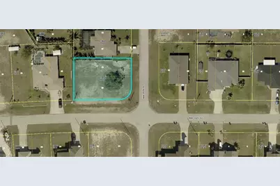 1800 NW 18th Pl, Cape Coral, FL 33993 - Photo 2