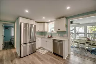 2660 Date St, Saint James City, FL 33956 - Photo 10