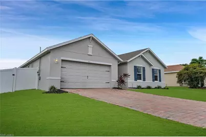 511 SW 26th Ave, Cape Coral, FL 33991 - Photo 4