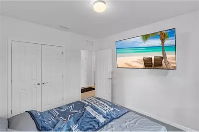 511 SW 26th Ave, Cape Coral, FL 33991 - Photo 12