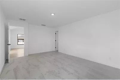 305 NW 21st St, Cape Coral, FL 33993 - Photo 10