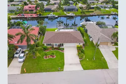 1926 SE 12th Ter, Cape Coral, FL 33990 - Photo 22