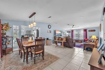 4936 Steve Reeves Ln, Plant City, FL 33565 - Photo 12