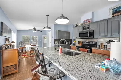 4936 Steve Reeves Ln, Plant City, FL 33565 - Photo 20